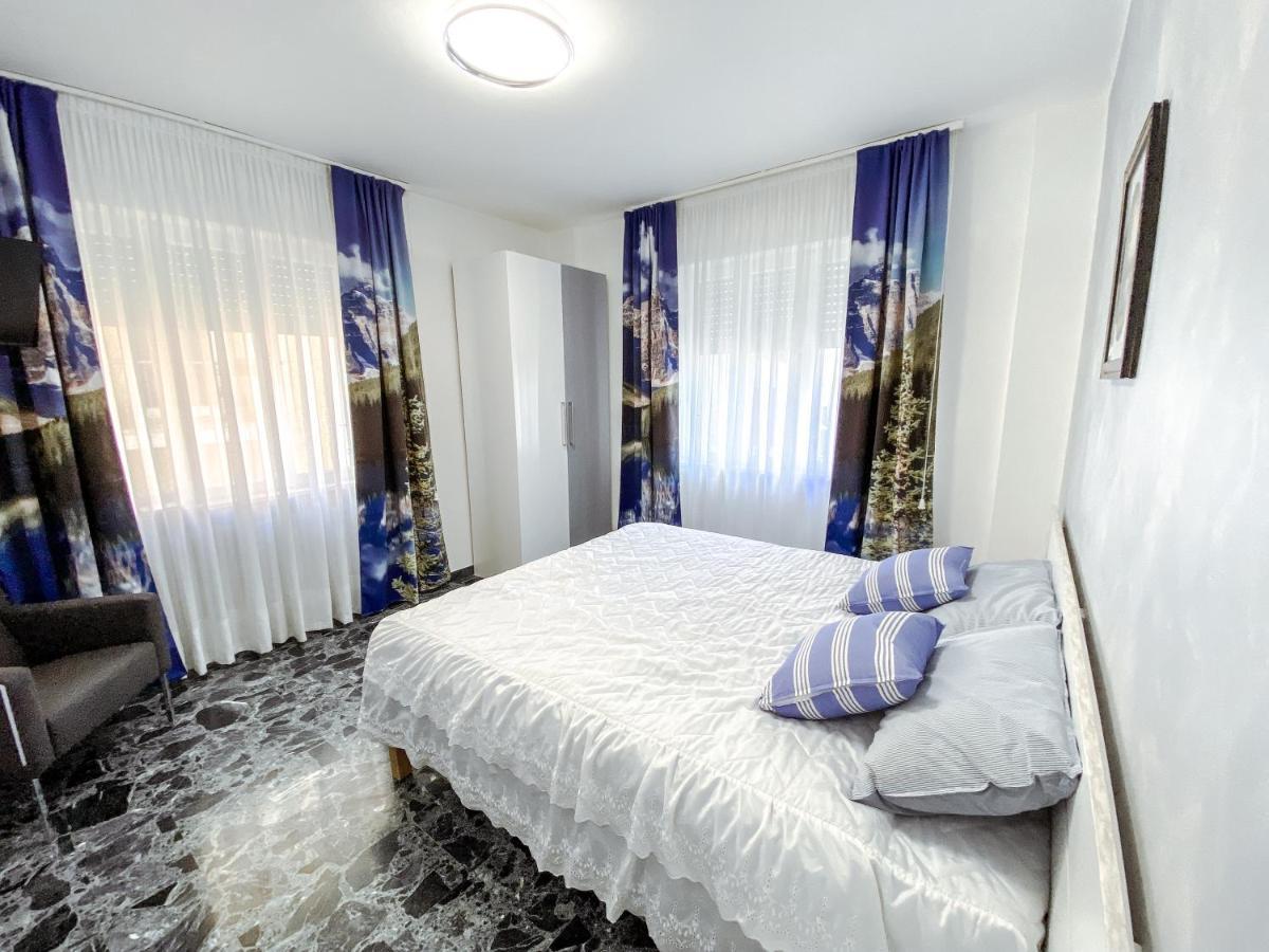 Aparthotel Stella *